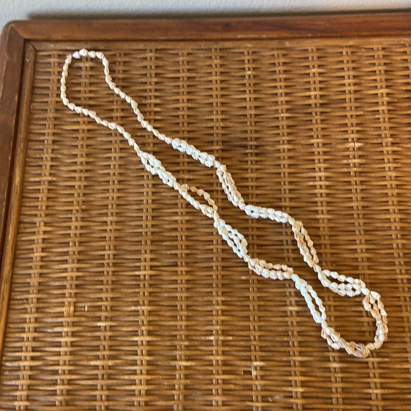 Vintage Long Mini Conch Seashells Necklace 32” inches - Picture 4 of 4